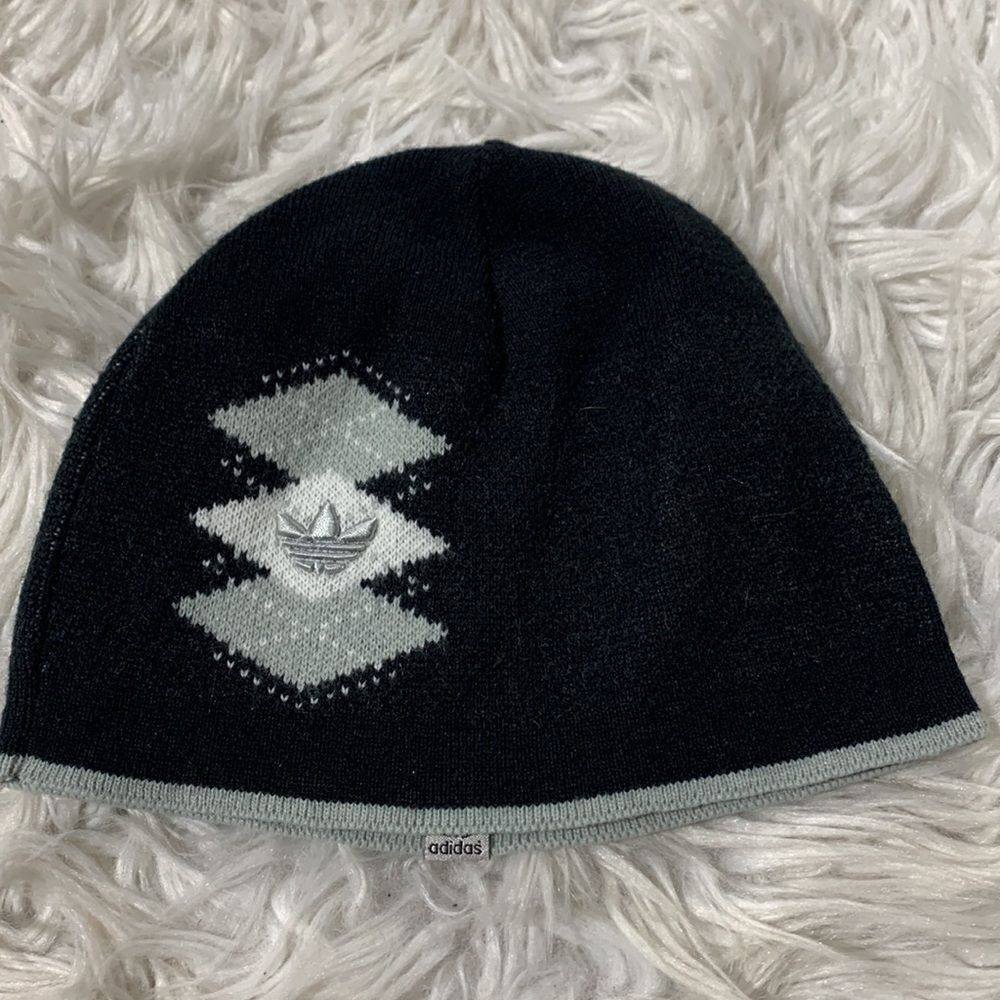 🟢3 for $20———ADIDAS argyle beanie UNISEX